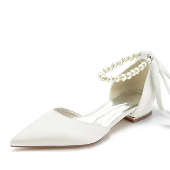 Ivory Satin Wedding Shoes - Picture 2 of 7